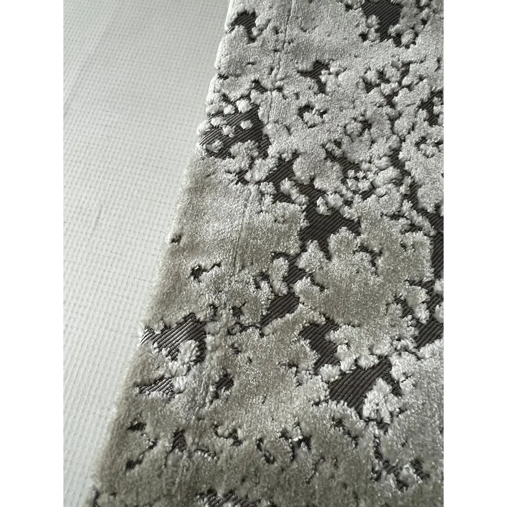 West Elm Table Runner 14x90 Gray Metallic Textured 8033921